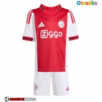 Otroške Nogometnih dresov Ajax Domači 2025-26 Kratki rokavi (+ hlače)